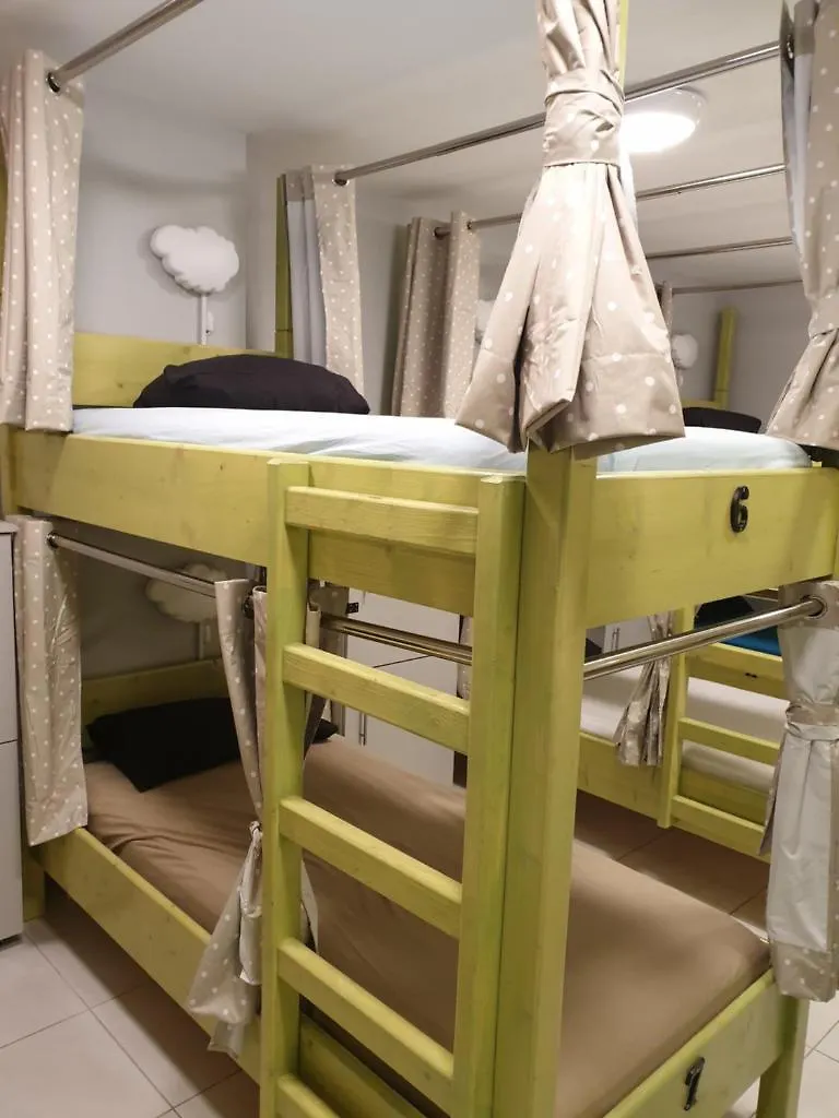 ***  Bed and Breakfast Kgt House Dublín Irlanda