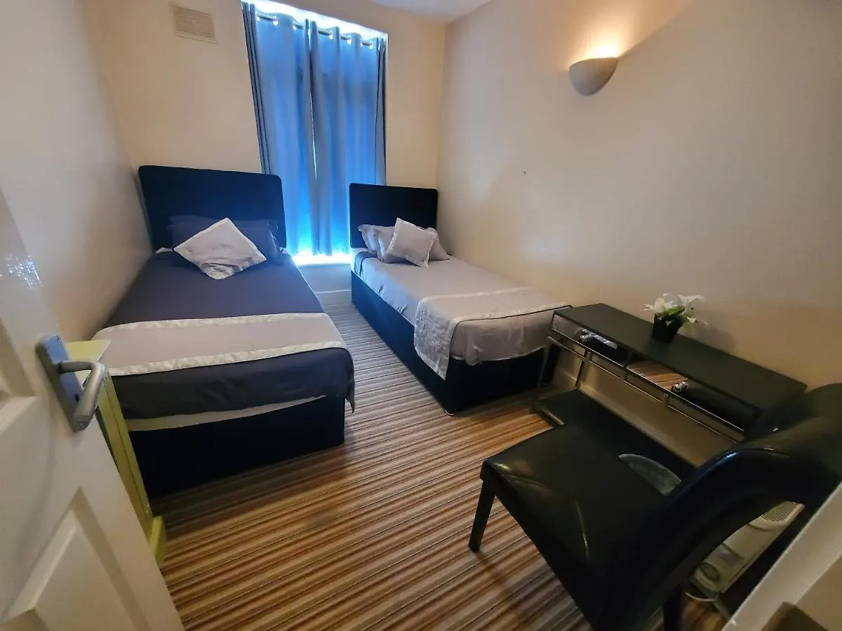 Kgt House Acomodação com café da manhã Dublin Alojamento de Acomodação e Pequeno-almoço